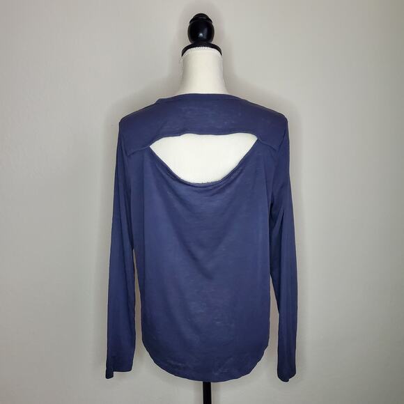 Athleta Breezy Long Sleeve Top Medium - Picture 3 of 8
